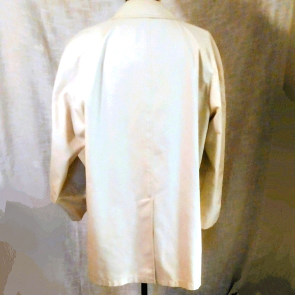 London Fog poly/cotton 3/4 length raincoat - Picture 2 of 7